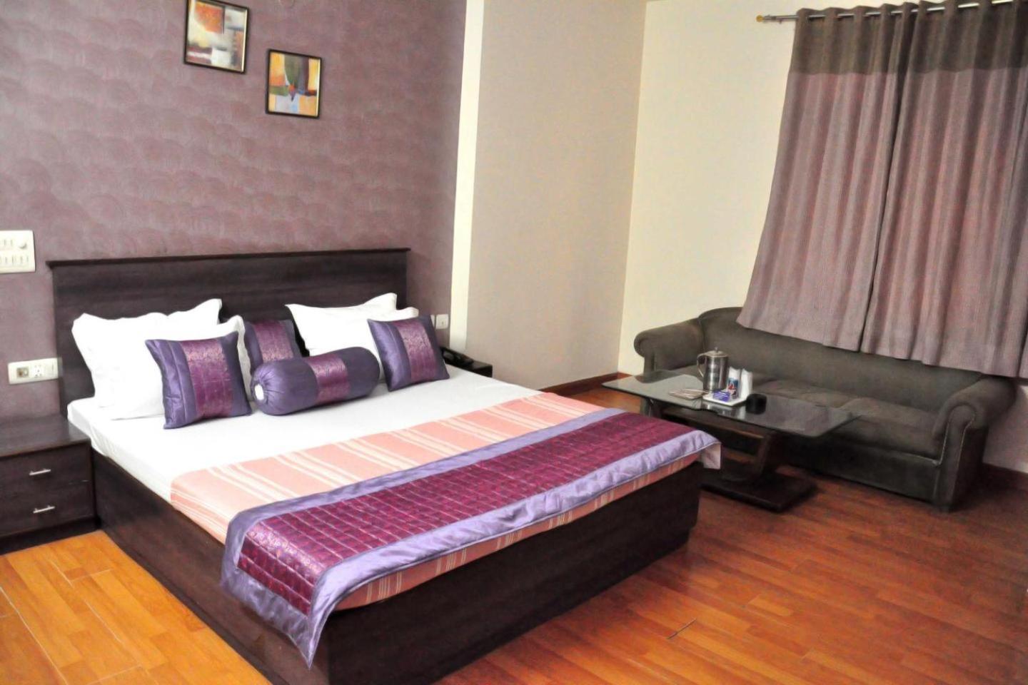 Hotel Blue Bell - Karol Bagh New Delhi Экстерьер фото